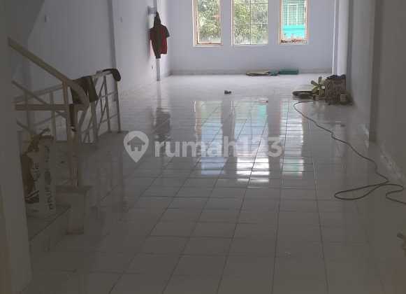 Ruko Mutiara Taman Palem 3 Lantai Full 