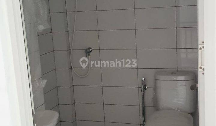 Ruko Amsterdam Ebony Island 3,5 Lantai Siap Pakai 2