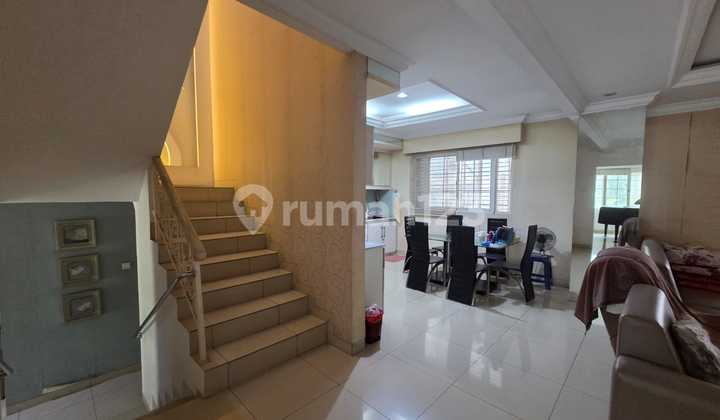 Pik House 10X18 Unit Neat Ready to Occupy 2