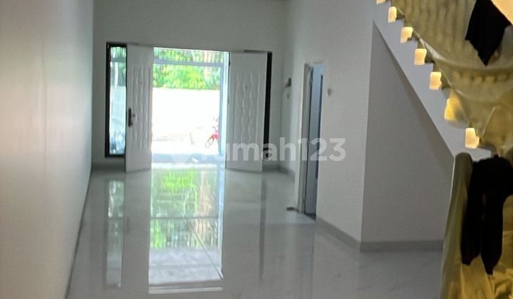 Rumah Brandnew 4 Lantai Di Taman Ratu Jakarta Barat