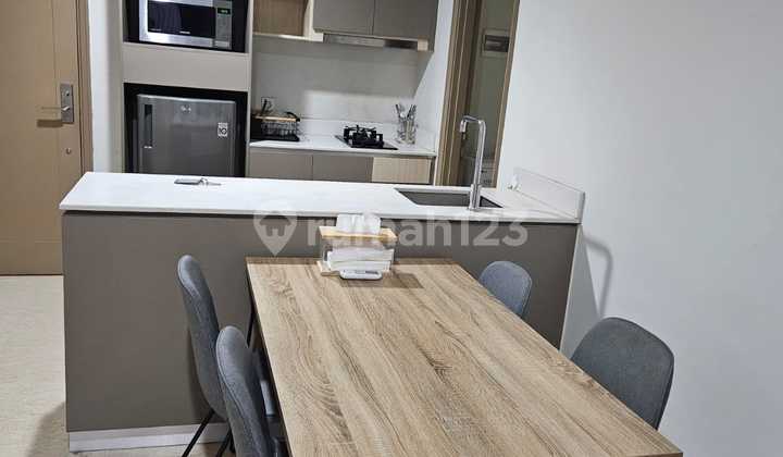 Goldcoast Apartment 2 Bedrooms Fully Furnished Neat