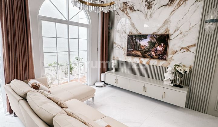 Rumah Golf Island Full Furnished Interior Mewah