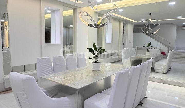 Luxury Private Marble Villa with Lake View 2