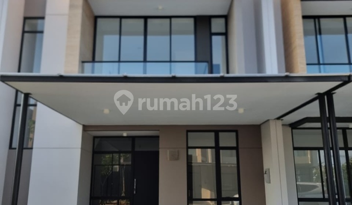 Rumah Brandnew 8x15 Di Villa Pasir Putih Pik2