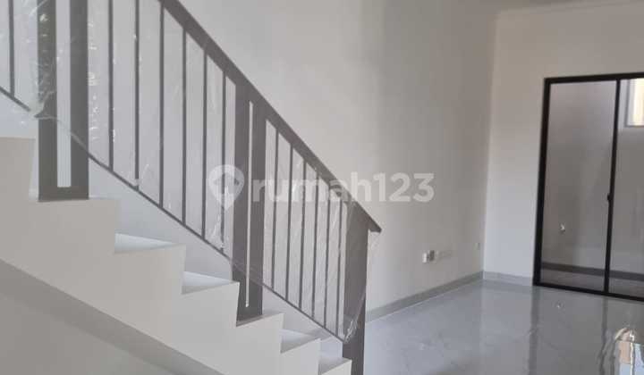 Rumah Brandnew 8x15 Di Villa Pasir Putih Pik2 2