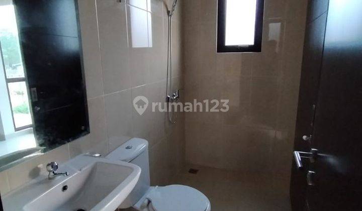 Rumah 2 Lantai Vanya Park Bsd City Siap Huni 2