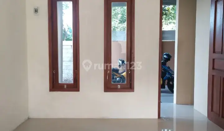 Rumah bagus cantik murah SHM di purwomartani dekat swalayan pamella 7 6