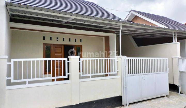 Rumah murah Baru SHM dekat pasar stan maguoharjo