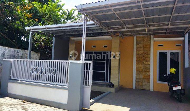 Rumah cantik minimalis kekinian dekat candi sambisari 