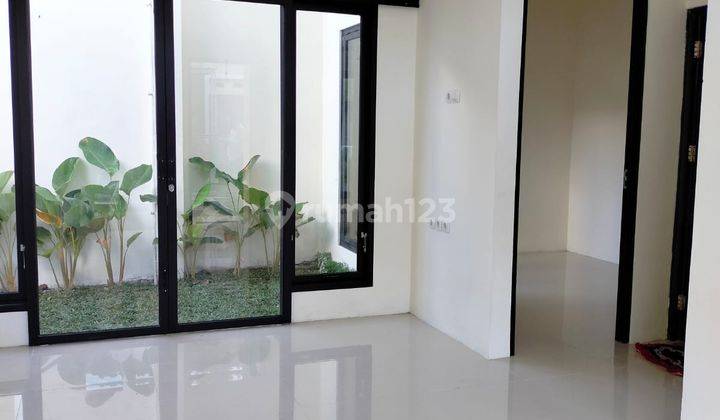 Rumah cantik siap Huni jalan x urang km 10  dekat pasar gentan 5