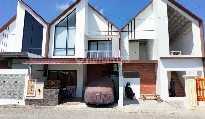 Rumah cantik 2 lantai dekat candi prambanan di klaten 2