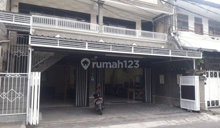 Toko Ruang Usaha Luas 147m2 di Diponegoro Denpasar 1