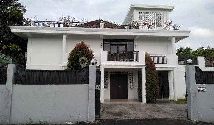 Luxury House in West Denpasar, Denpasar 1