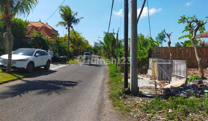 Land In Munggu Beach Street, Badung 1