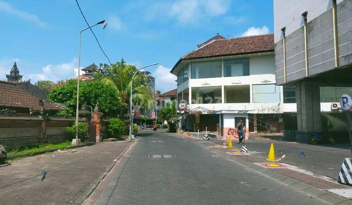 Ruang Usaha Strategis Hanya 150 Meter Ke Pantai Kuta, Badung 2