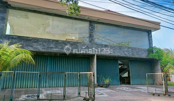 Ruang Usaha Cocok Untuk Showroom Kantor di Ib Mantra, Gianyar 1