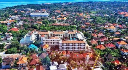 Deluxe With Jacuzzi King Size Bed Condotel In Sanur, Denpasar 2