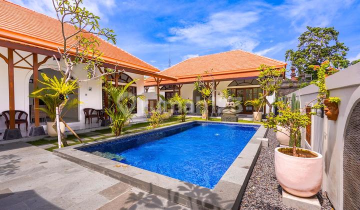 Land Area 500M2 Villa 4 Bedrooms Pecatu, Badung