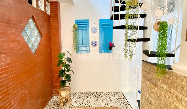 For Sale 2-Storey Ready-to-Live House Near LRT 2