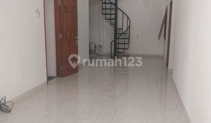 For Sale 2-Story House in Cibubur Country Cikeas Ready to Occupy For Sale 2-Story House in Cibubur Country Cikeas Ready to Occupy