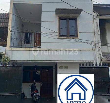 Disewakan Rumah 2 Lantai Tanjung Duren Jakarta Barat 13