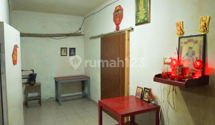 For Sale 1-Story House with SHM Teluk Gong North Jakarta 2