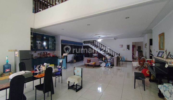 Rumah Cipinang Muara Jl K1, rumah 2 lantai plus Basement 2