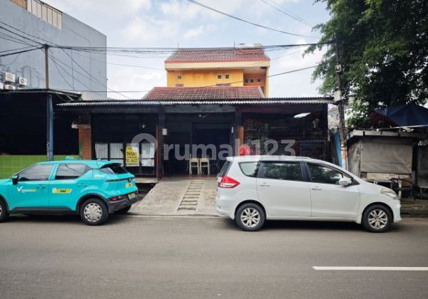 Rumah Usaha, Jalan Ramai Hanya 100M Dari Makaliwe Raya, Sudah Tinggi Dari Jalan Lebar Muka 10M, Panjang 20M