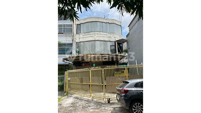 Rumah Lokasi strategis, dekat ke Pasar Pagi, Pluit Grogol 