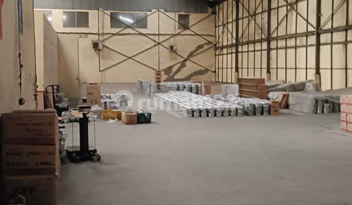 Disewakan Gudang Ex Pabrik Margomulyo Surabaya Disewakan Gudang Ex Pabrik Margomulyo Surabaya