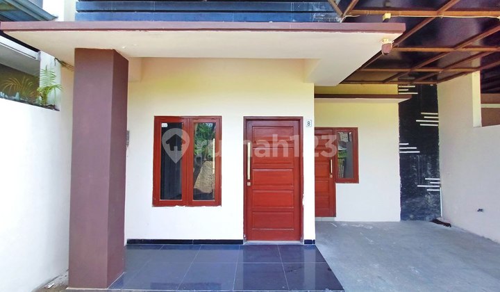 Rumah Bagus 2 Lantai Dekat Pusat Perbelanjaan 2