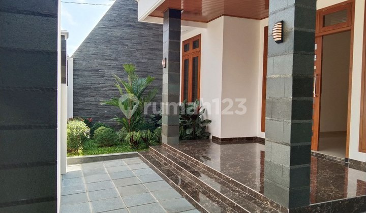 Rumah Mewah Lux Posisi Strategis Dekat Pintu Tol 2