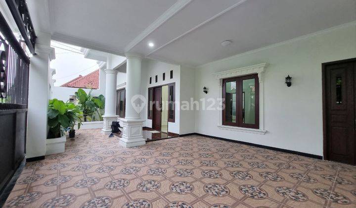 Rumah Impian Mewah di Gentan Sukoharjo  3