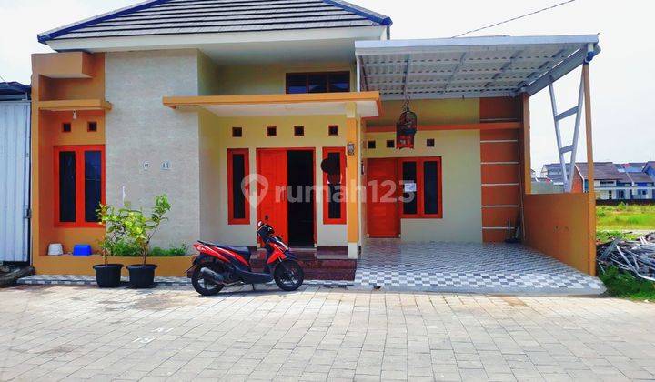  Rumah Baru Bagus Lokasi Gentan Baki Sukoharjo 1