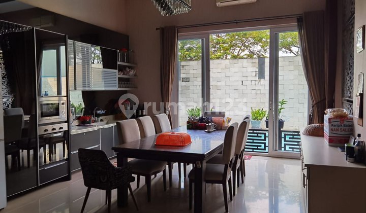 Rumah Mewah Modern Lingkungan Elite River View + Private Pool 7