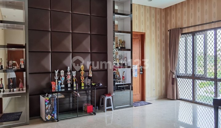 Rumah Mewah Modern Lingkungan Elite River View + Private Pool 12