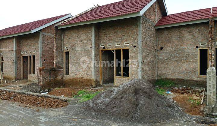 Rumah Bagus Modern Minimalis  SHM di Jaten Karanganyar 6