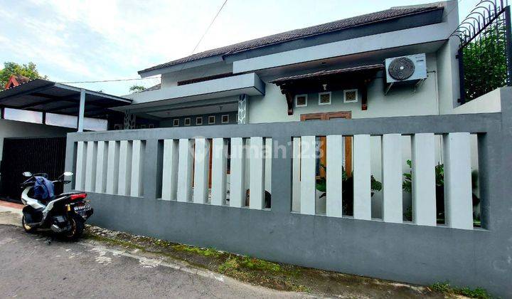 Rumah Cantik Murah Strategis di Banjarsari 2