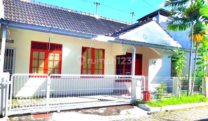 Rumah Cantik Sudah Renovasi di Jaten  13