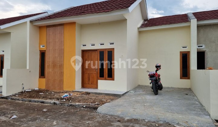 Rumah Baru Murah di Karanganyar 1