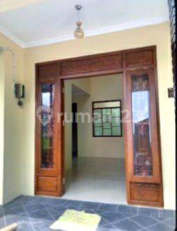 Rumah Bagus Semi Furnished di Gonilan, Sukoharjo 2