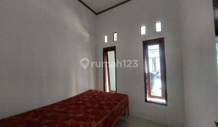Rumah Bagus Lingkungan Aman di Gadingan, Sukoharjo 9