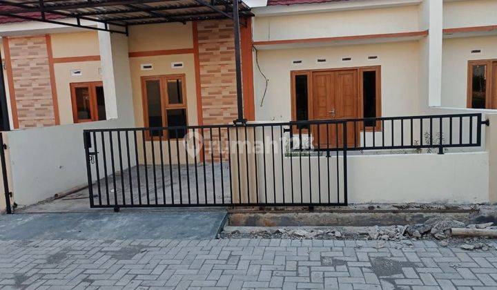 Rumah Murah Pesan Bangun Modern Minimalis di Jaten Karanganyar  1