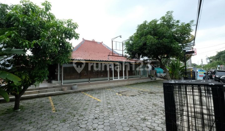 Ruang Usaha Etnik Limasan Lokasi Strategis Di Cemani  