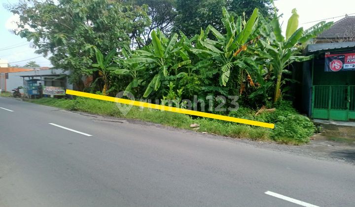 Affordable Yard Land Strategic Location Solo Baru