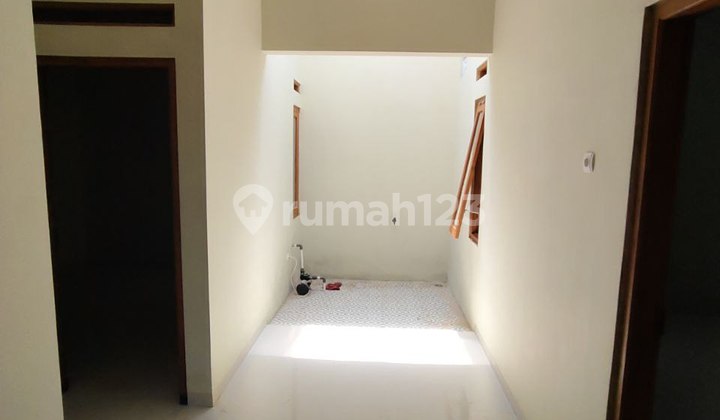 Affordable Modern Minimalist House Near Toll Gate 2