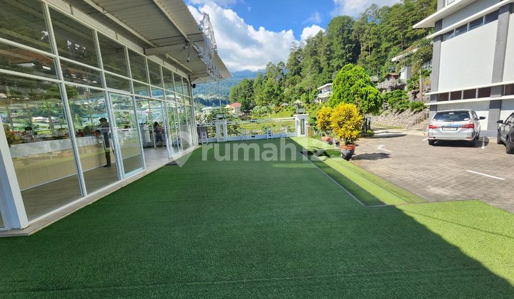 Hotel dan Resort Aktif Murah dengan View Gunung Lawu