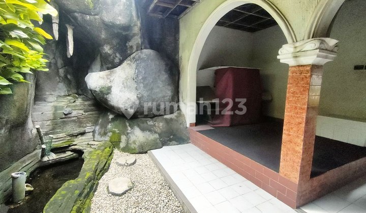 Affordable House, Strategic Location, Central Solo City, Beside the Main Road 2