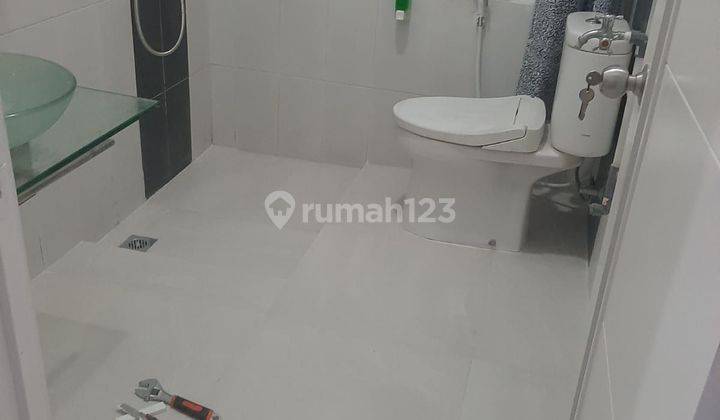 Rumah Cantik Furnished Town House Cempaka Putih 2