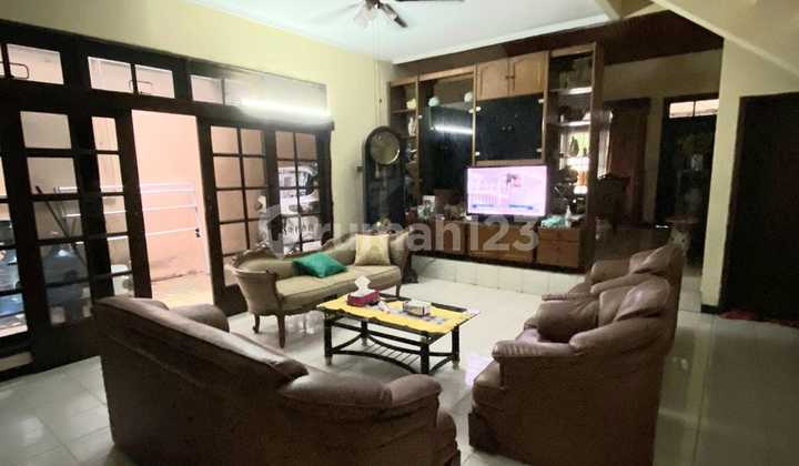 Dijual Rumah Terawat Cempaka Putih 2